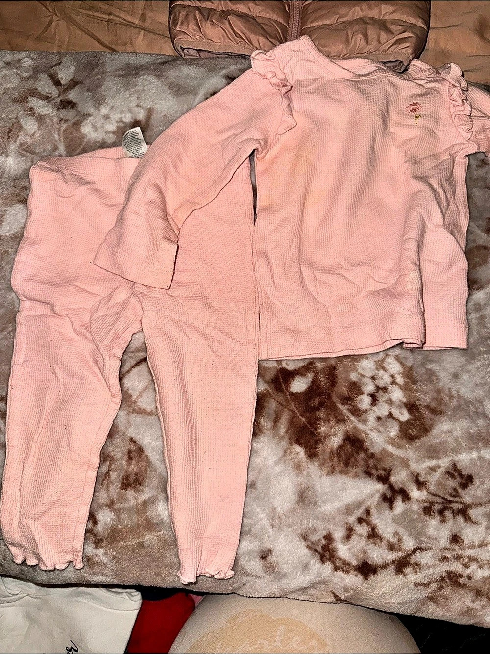 Carter's Two-Piece Ribbed Set in Pink Baby 3M Like New